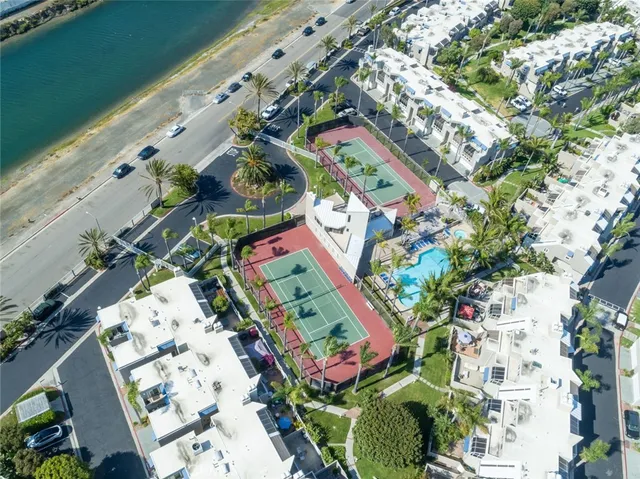 $1,150,000 | 3299 Tempe Drive, Huntington Beach, CA 92649