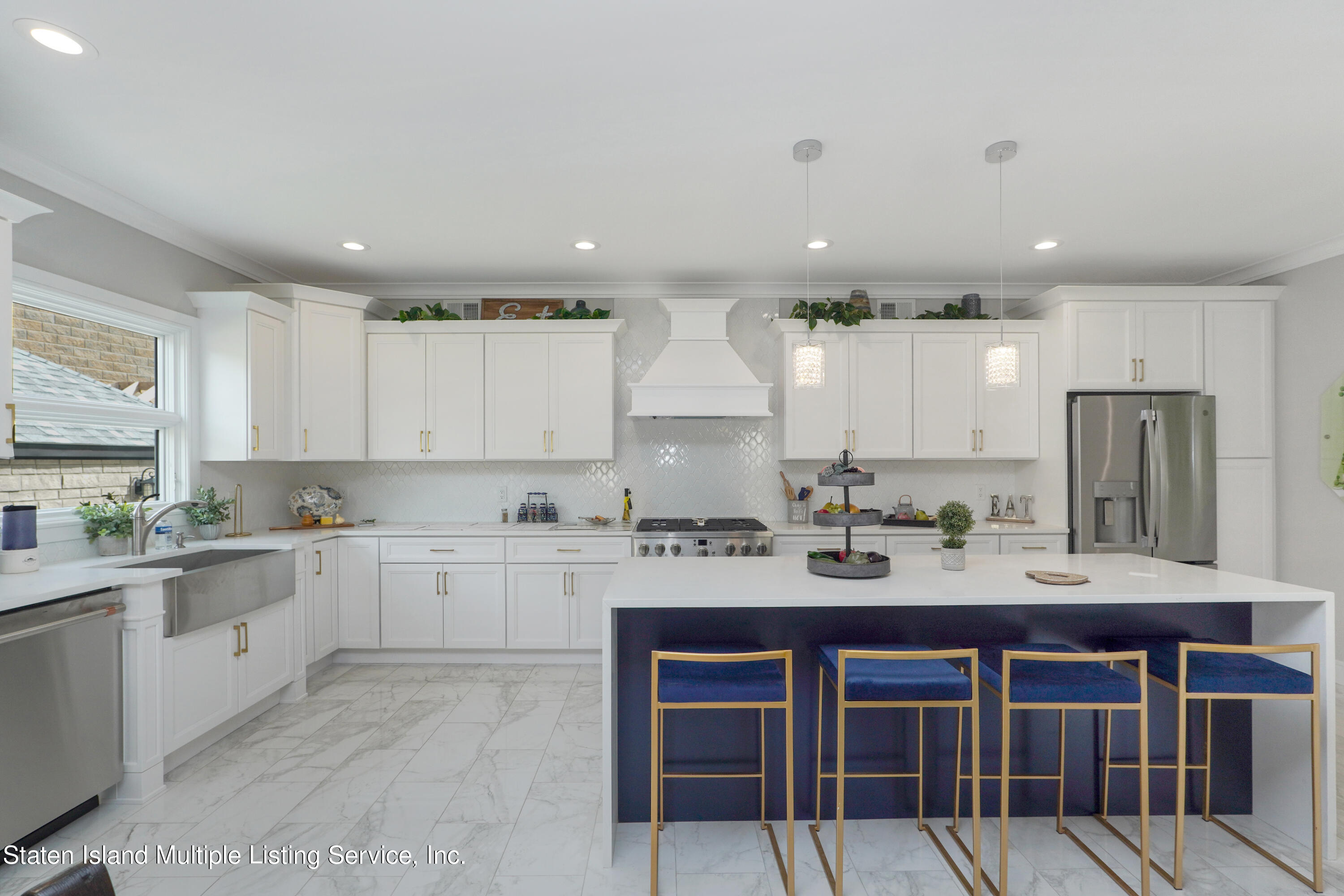 21 Torrice Loop Staten Island, NY 10309 - Photo 17 of 51 Photo Jan 04 2019, 4 41 39 PM