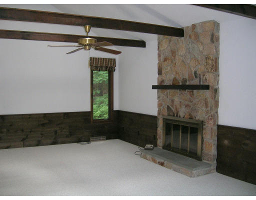 32 Adams Road Sudbury, MA 01776 - Photo 4 of 7