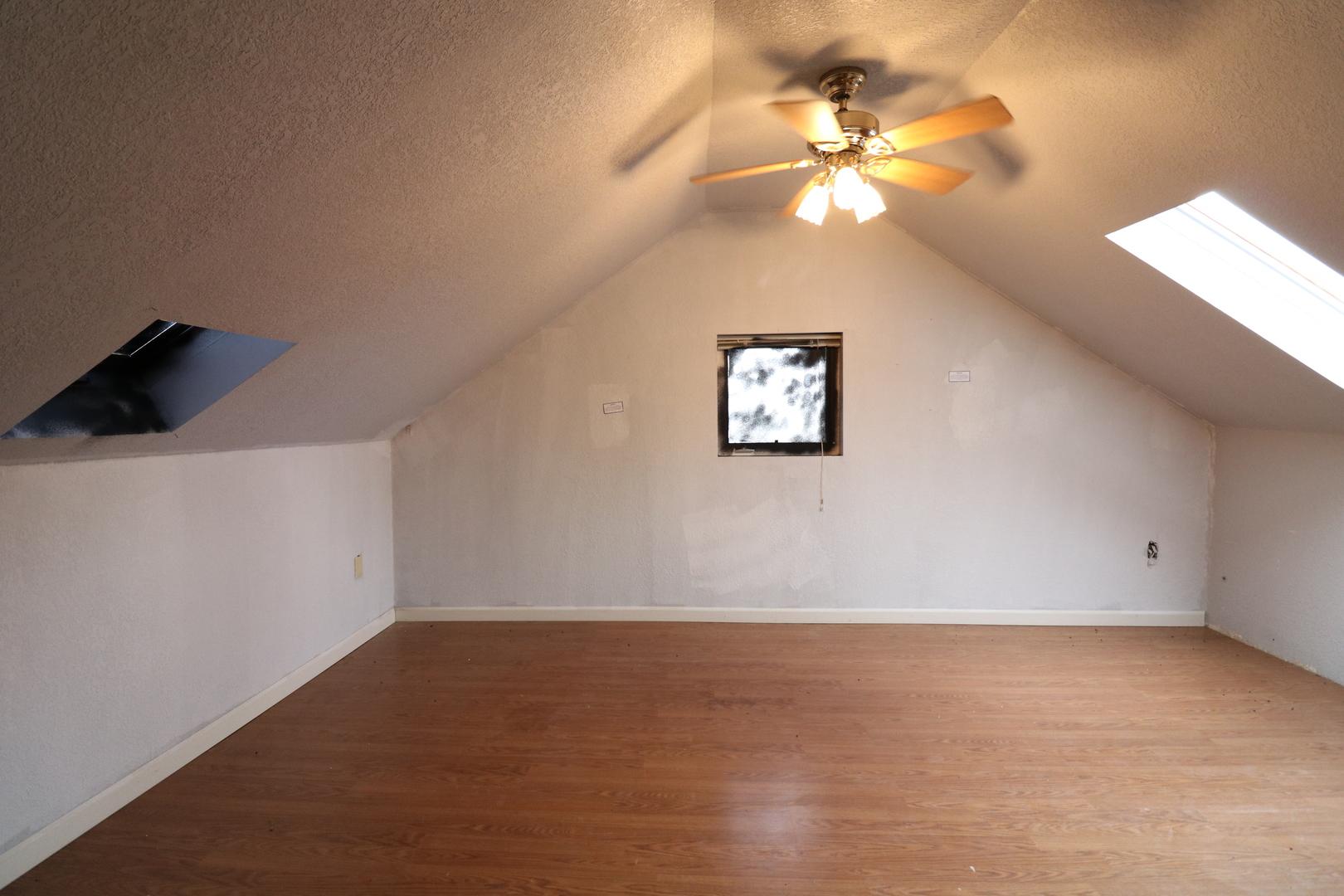 4451 Leghorn Road Clinton, IL 61727 - Photo 22 of 32
