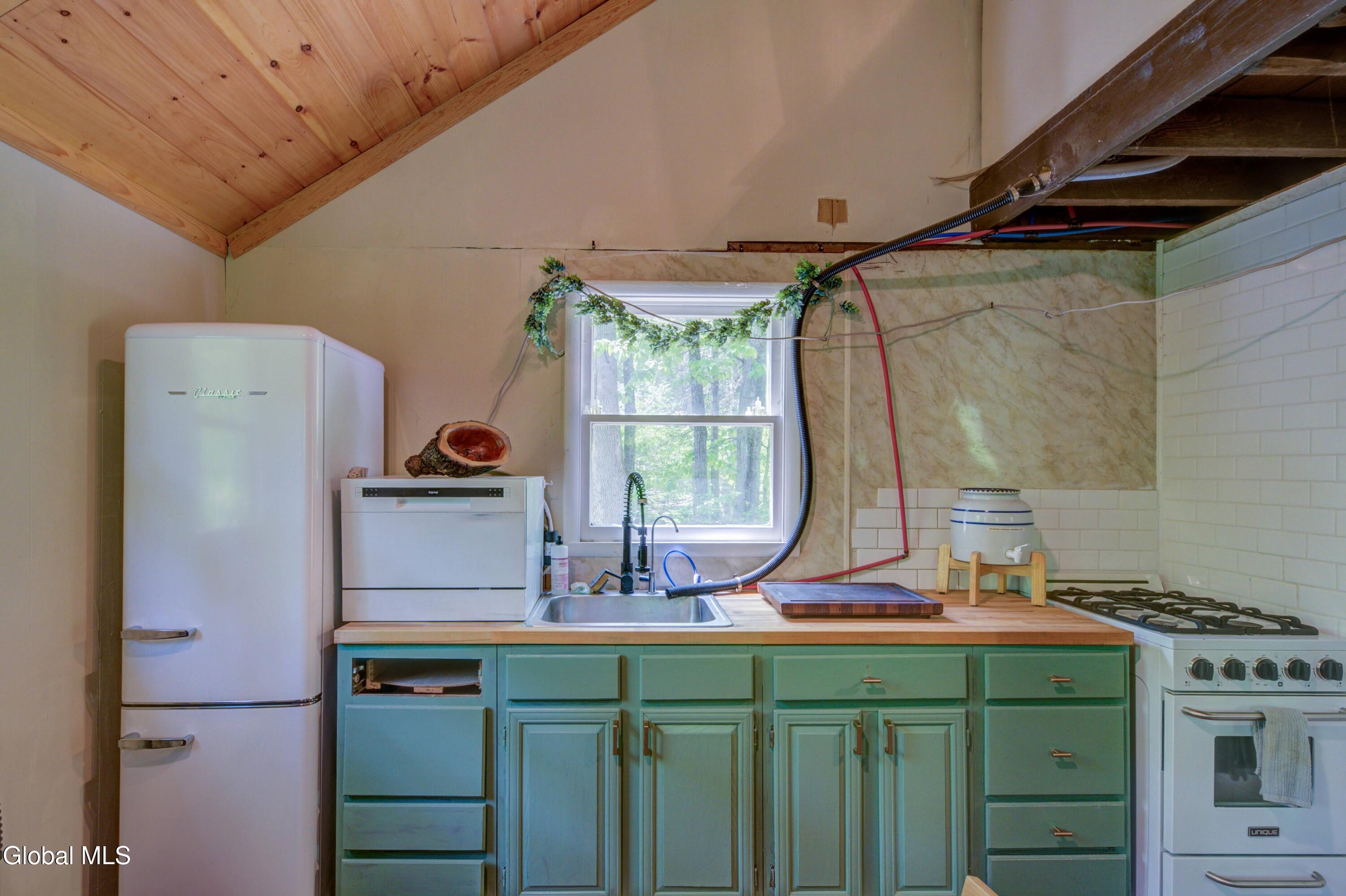 1219 Mill Valley Road Warnerville, NY 12187 - Photo 9 of 34 1219 Mill Valley Rd-59