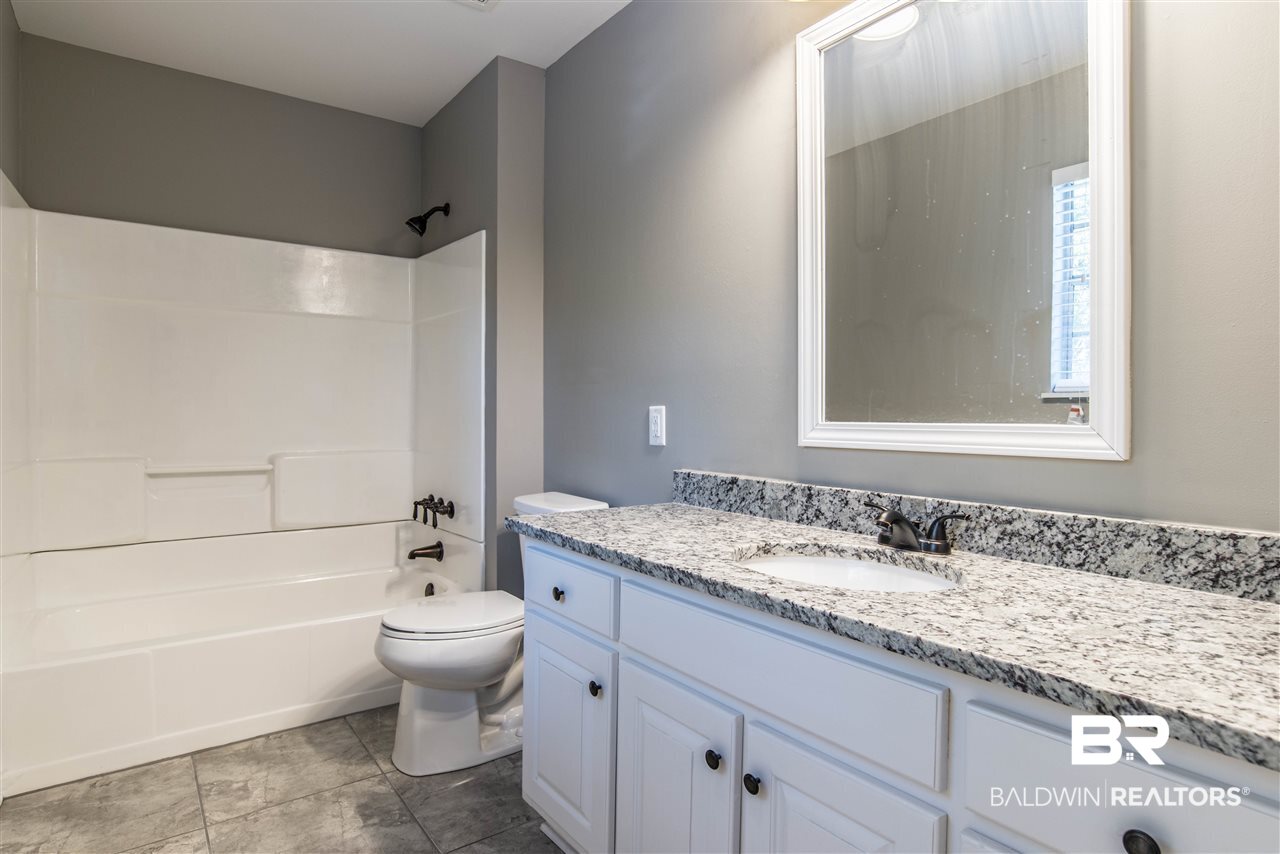 906 Whispering Pines Road Daphne, AL 36526 - Photo 16 of 33