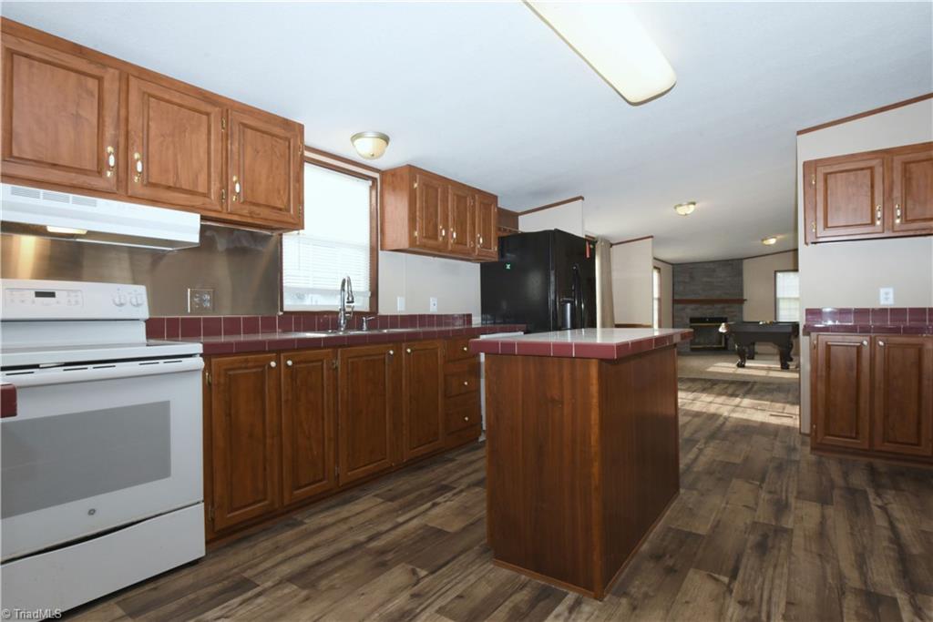 3529 Flynt Road Liberty, NC 27298 - Photo 7 of 30 Gallery Image 7