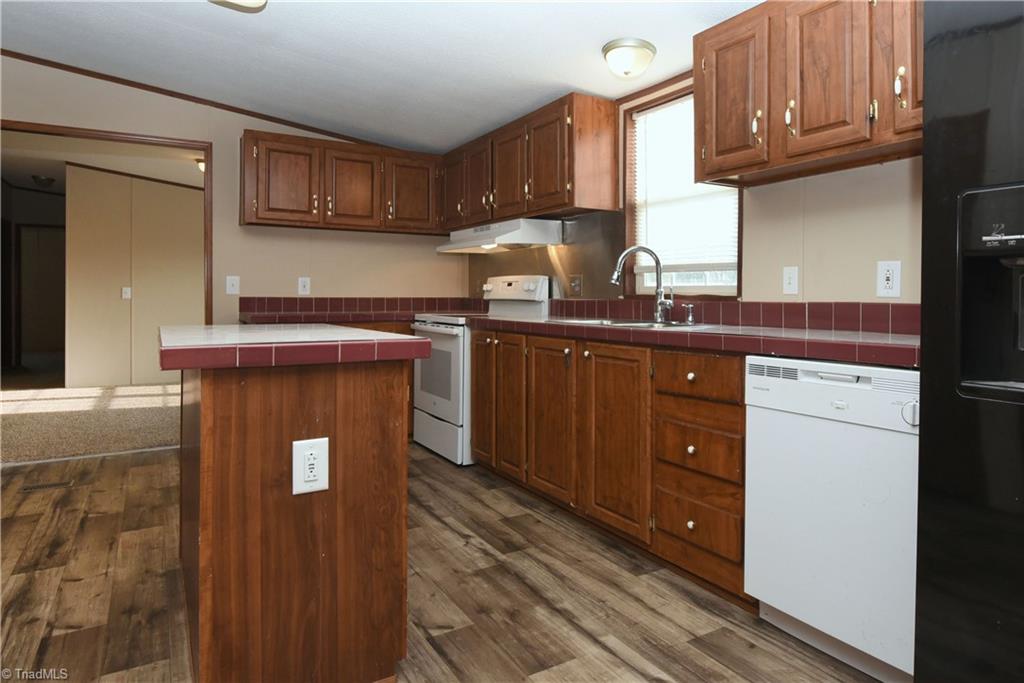 3529 Flynt Road Liberty, NC 27298 - Photo 8 of 30 Gallery Image 8