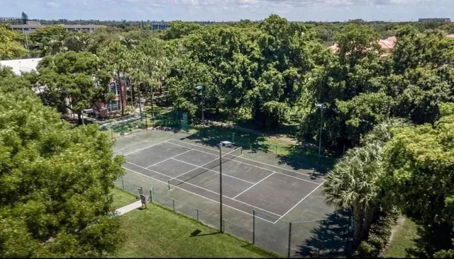 a view of a tennis court