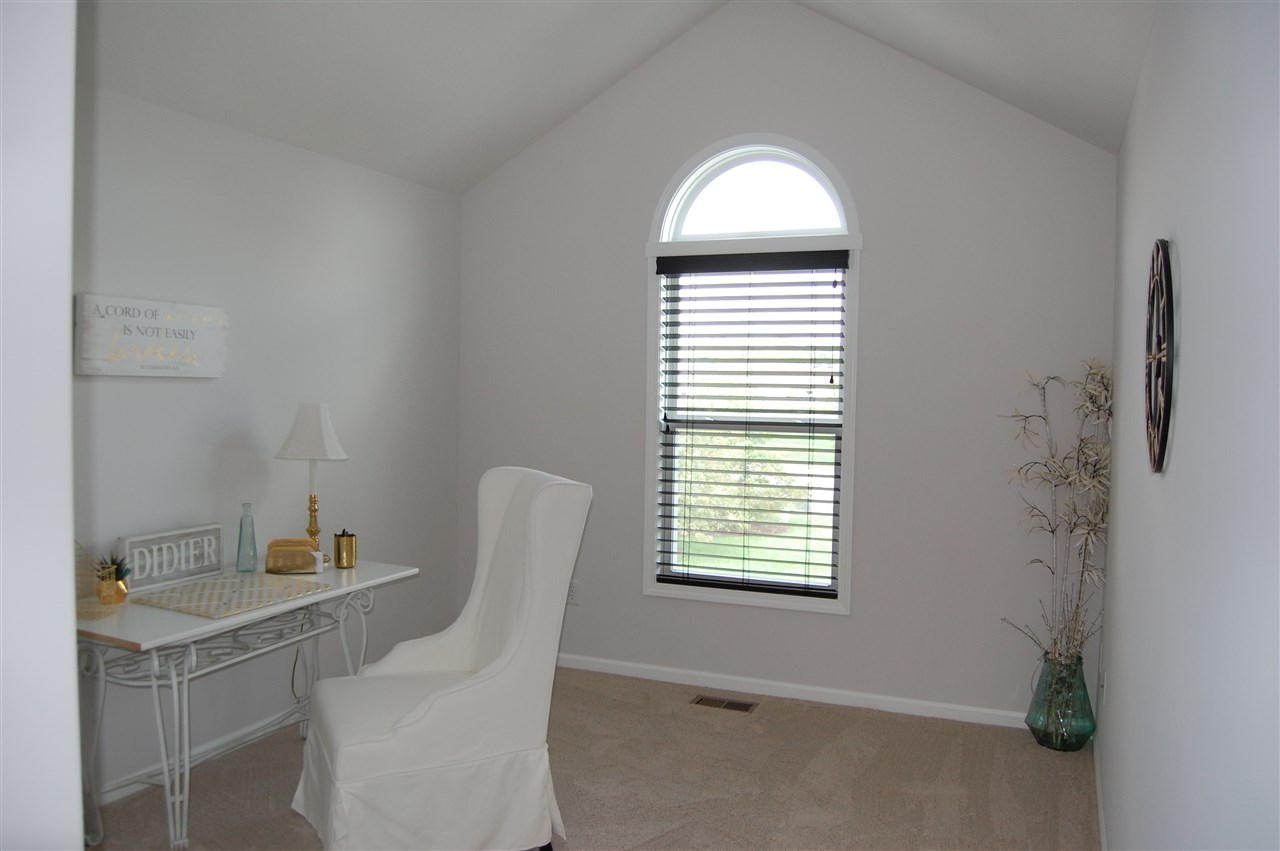 10023 Oak Trail Road Fort Wayne, IN 46825 - Photo 28 of 35