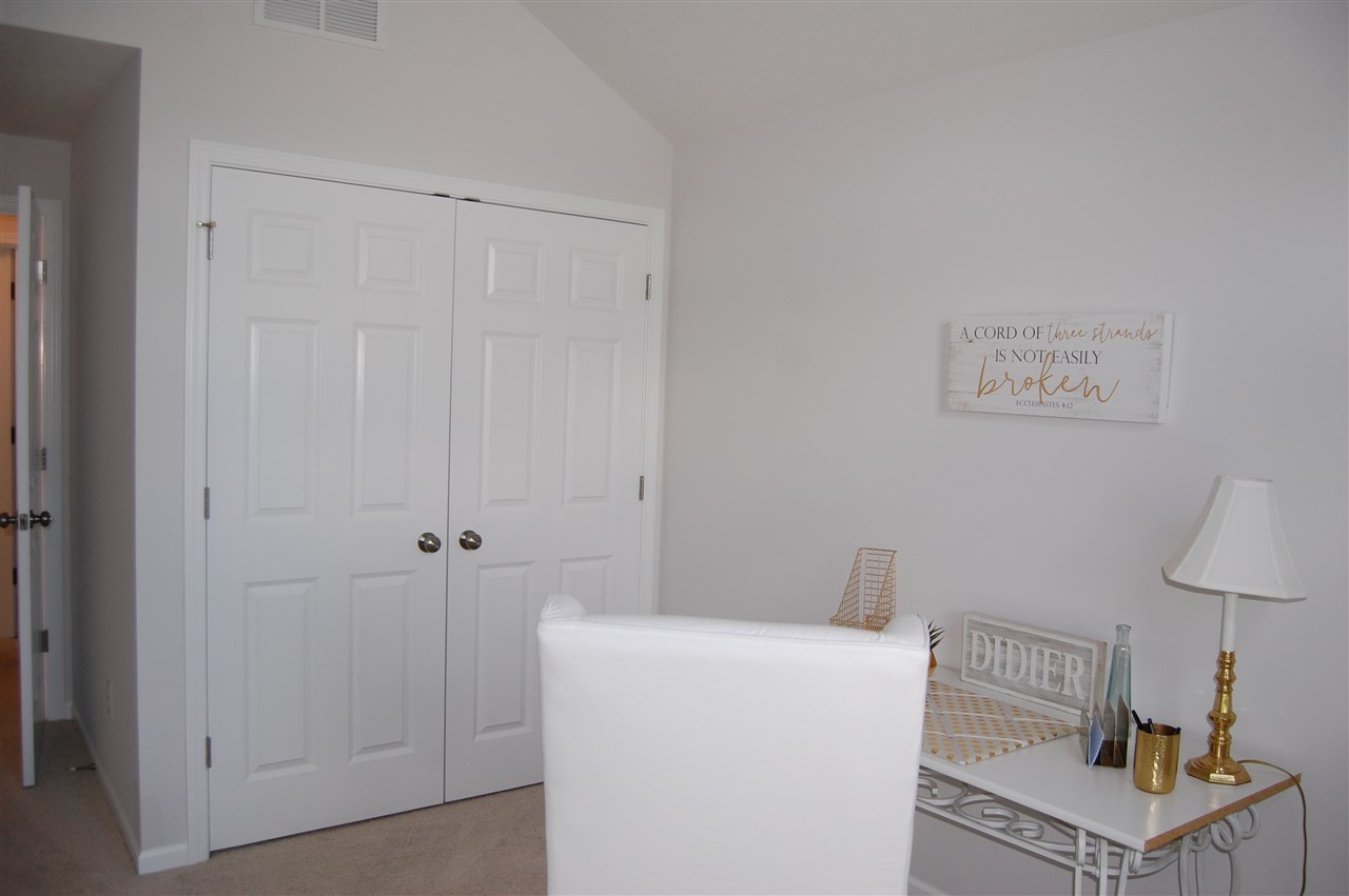 10023 Oak Trail Road Fort Wayne, IN 46825 - Photo 29 of 35