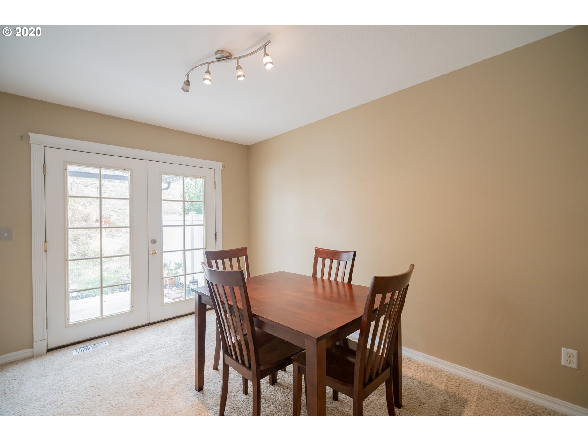 1231 Northwest 7th Way Camas, WA 98607 - Photo 8 of 27 Gallery Image 8