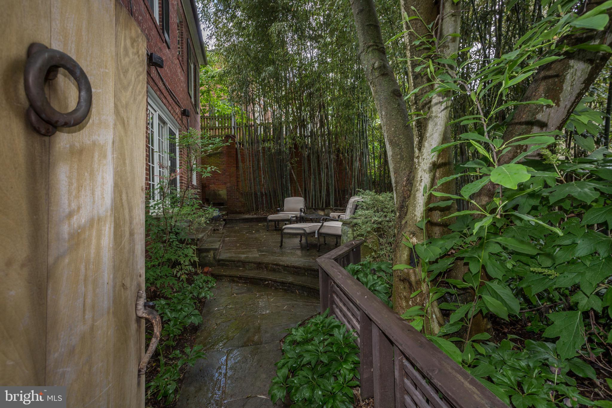 4700 Reservoir Road Northwest Washington, DC 20007 - Photo 33 of 36