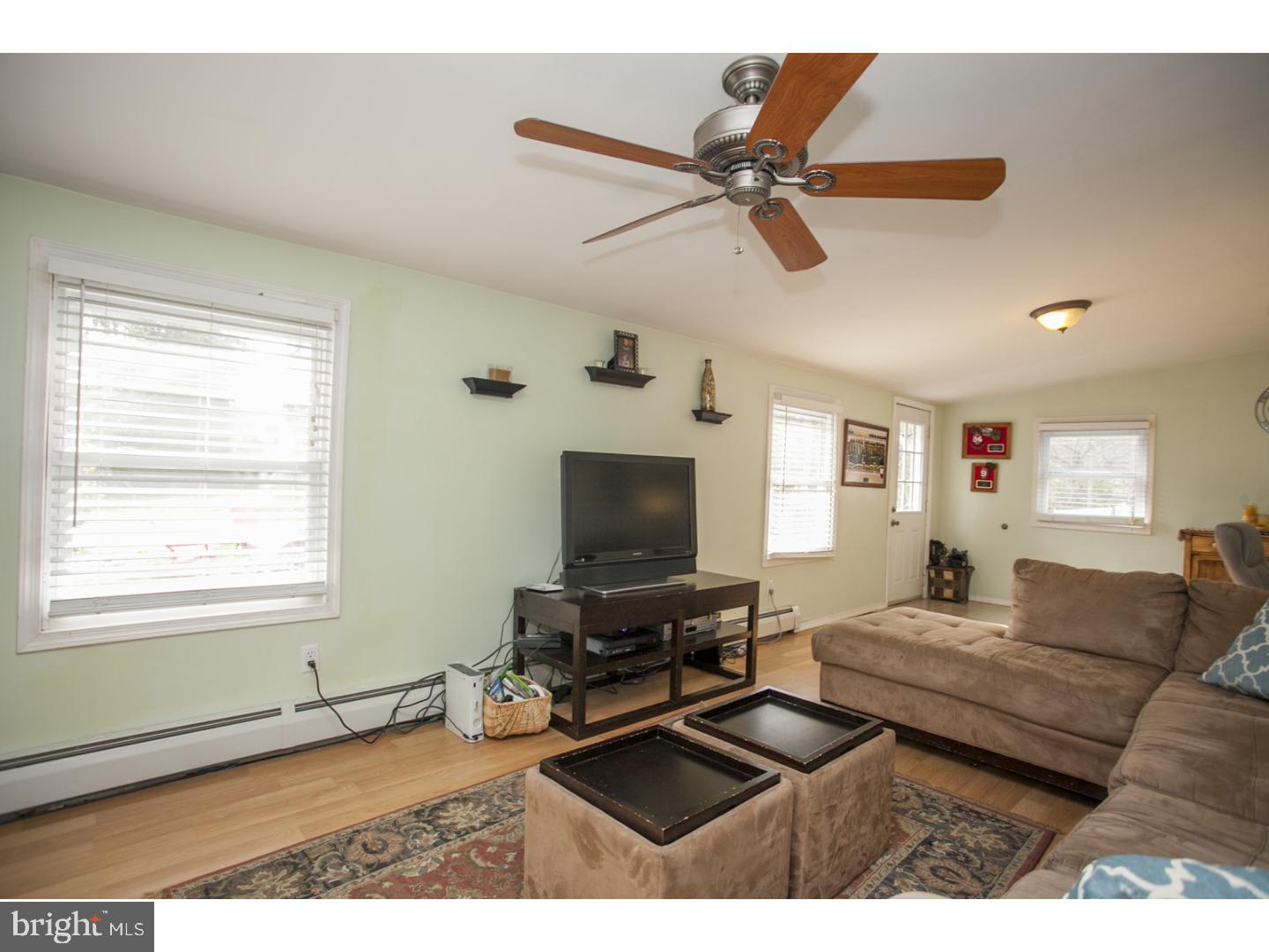 8128 Ridge Avenue Philadelphia, PA 19128 - Photo 13 of 23 Family Room