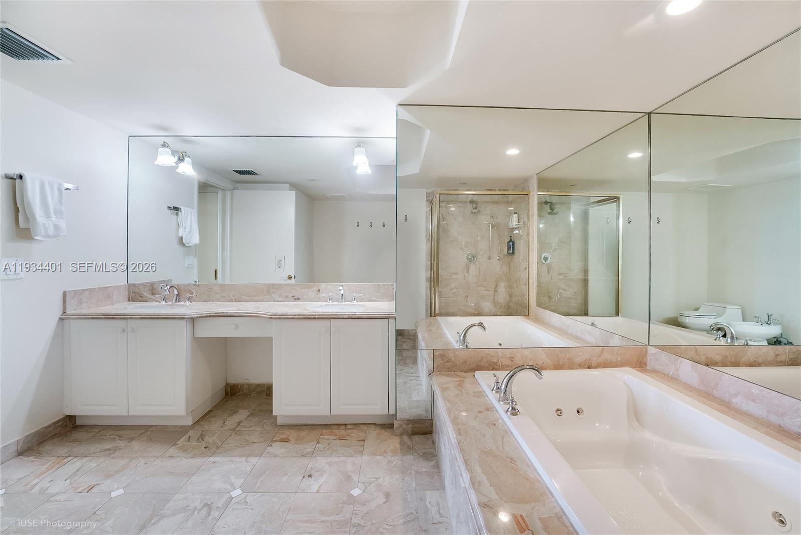 9559 Collins Avenue, Unit S5F Surfside, FL 33154 - Photo 9 of 27 Photo 9