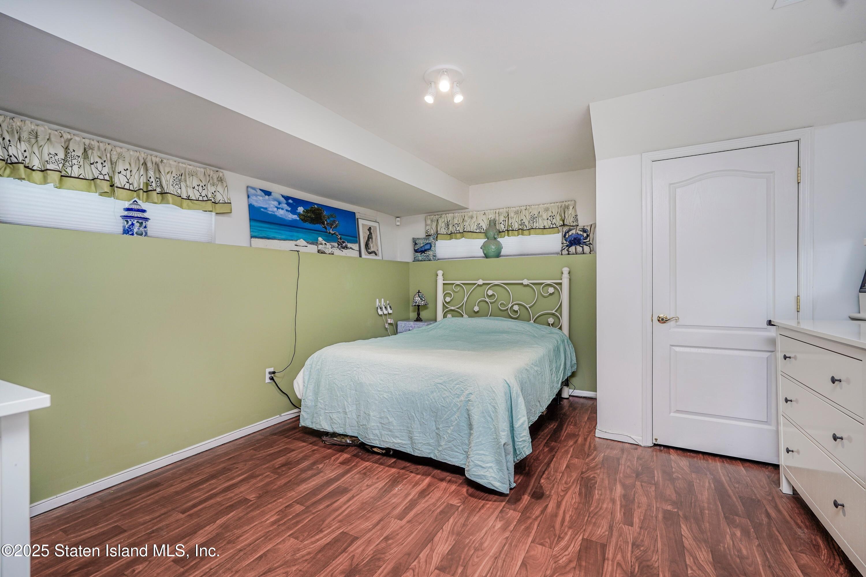 15 Knight Loop Staten Island, NY 10306 - Photo 28 of 30 Knight 12