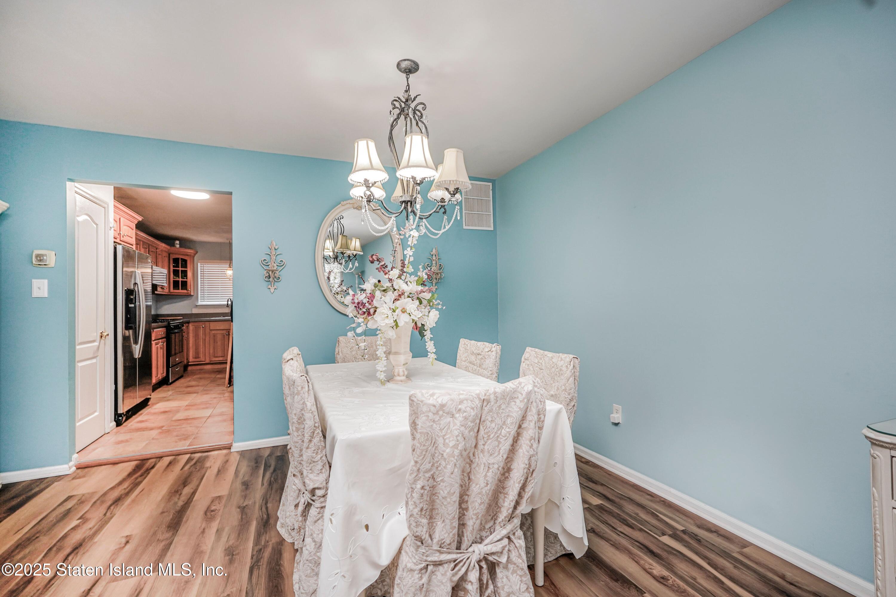 15 Knight Loop Staten Island, NY 10306 - Photo 5 of 30 Knight 18