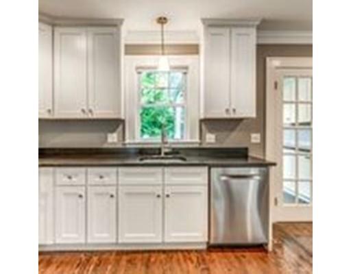 252 Common Street Watertown, MA 02472 - Photo 9 of 27 Gallery Image 9