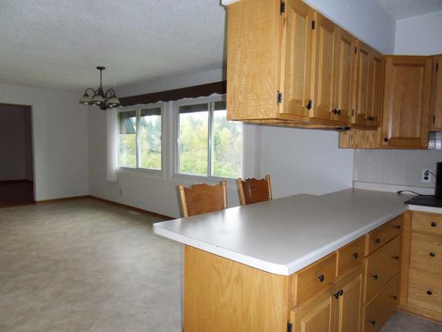 1855 South Ginty Lake Road Rhinelander, WI 54501 - Photo 4 of 20 Gallery Image 4