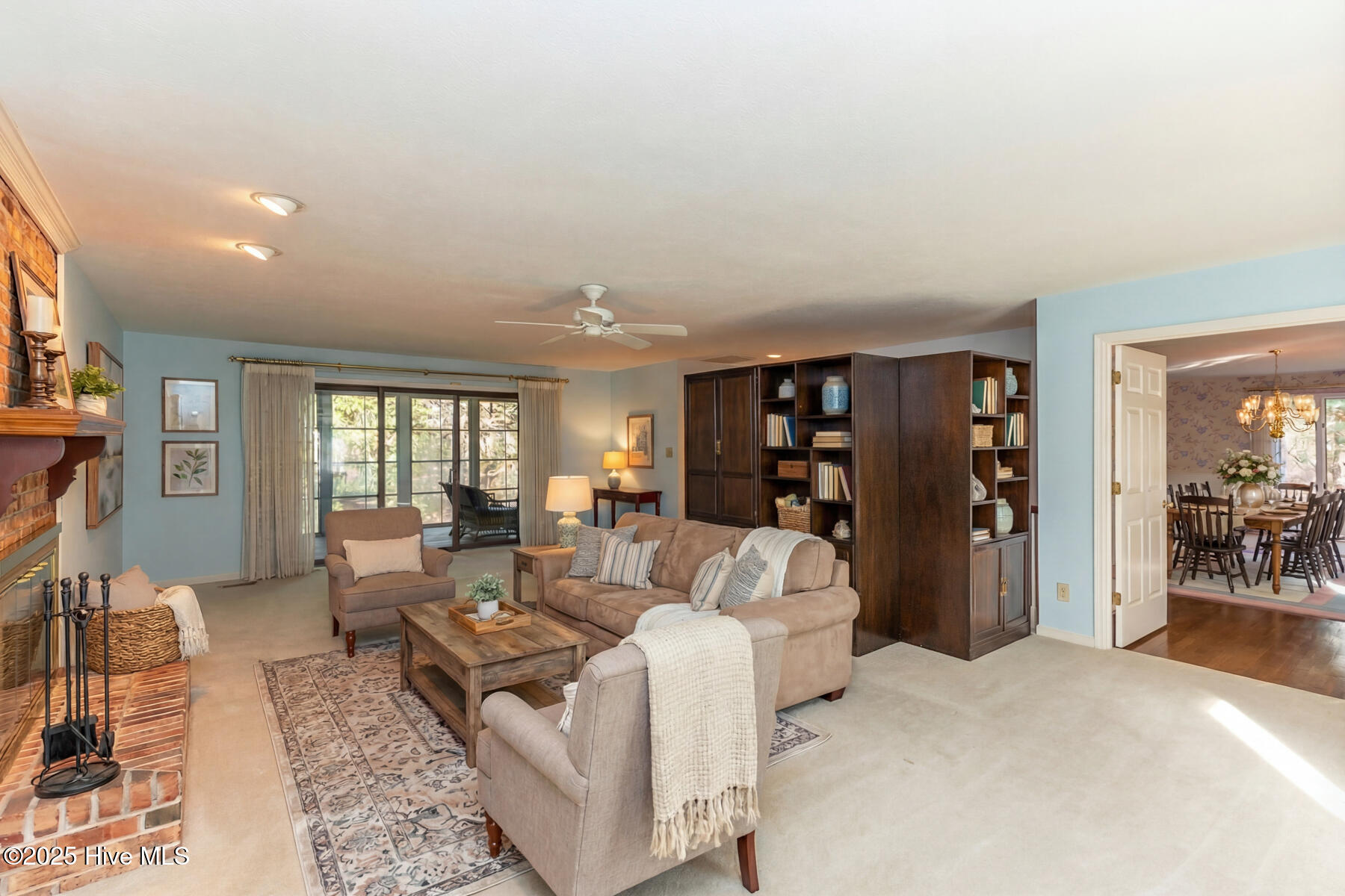 2 Parson Road Pinehurst, NC 28374 - Photo 4 of 37 living room2 VS
