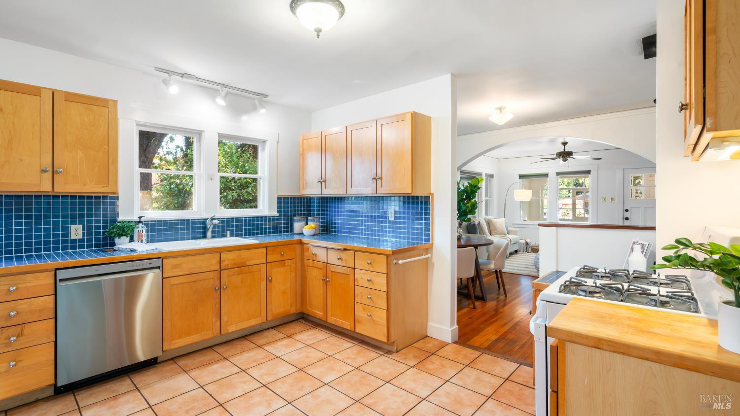 1160 Carr Avenue Santa Rosa, CA 95404 - Photo 22 of 48