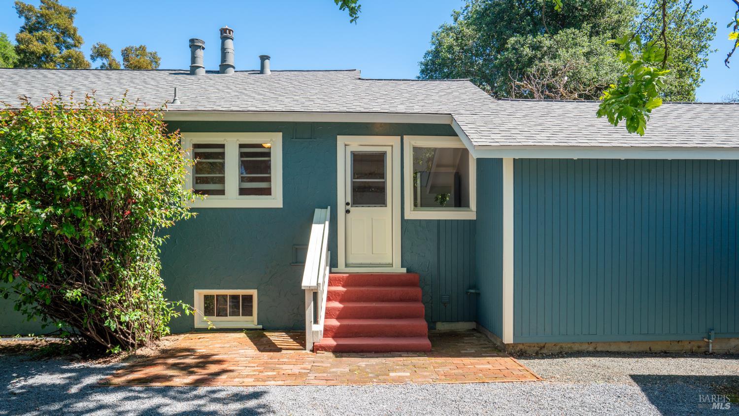 1160 Carr Avenue Santa Rosa, CA 95404 - Photo 4 of 56