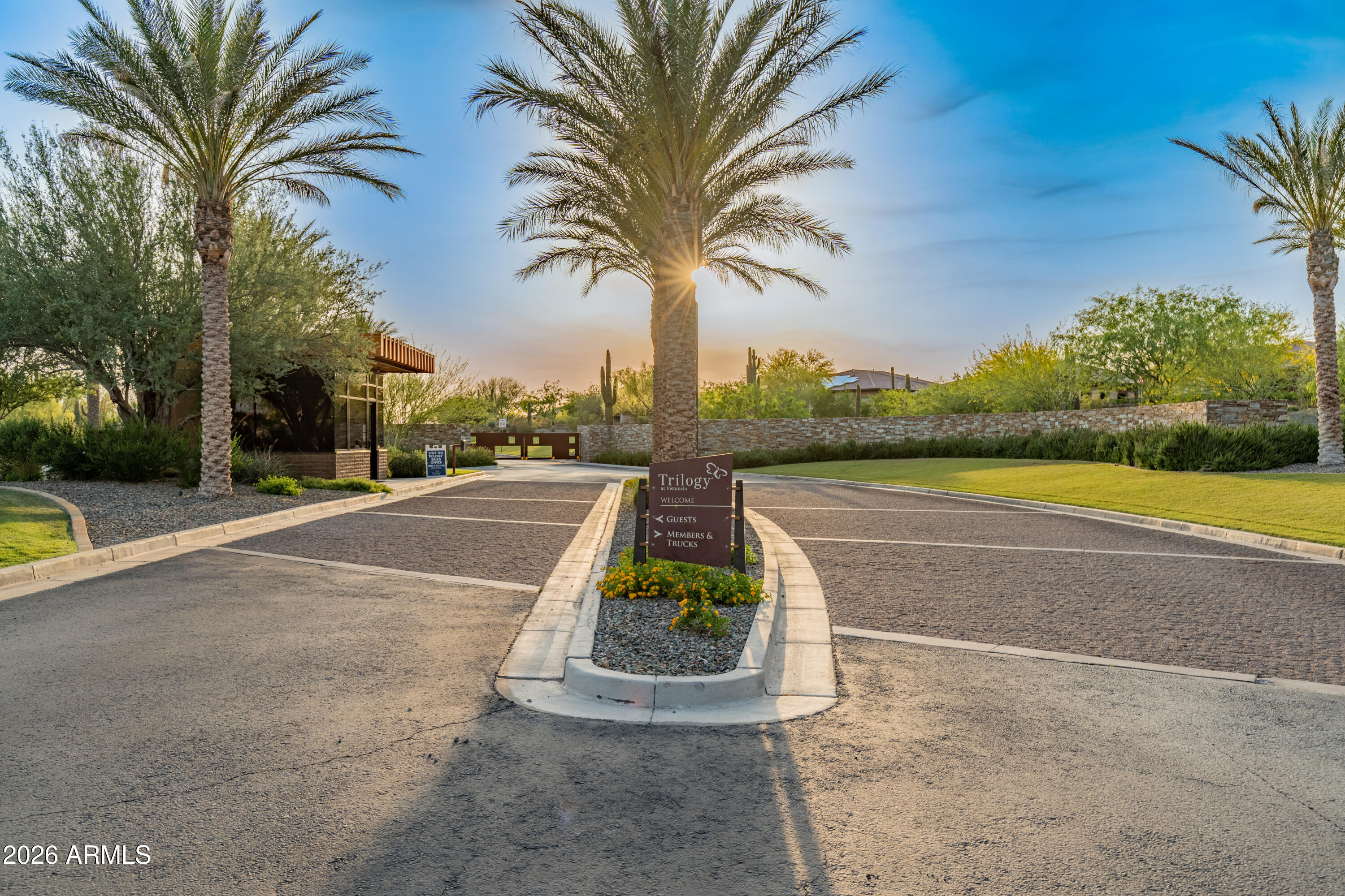 13055 West Cliffrose Road Peoria, AZ 85383 - Photo 32 of 52 Community20220424-DPP05125-HDR