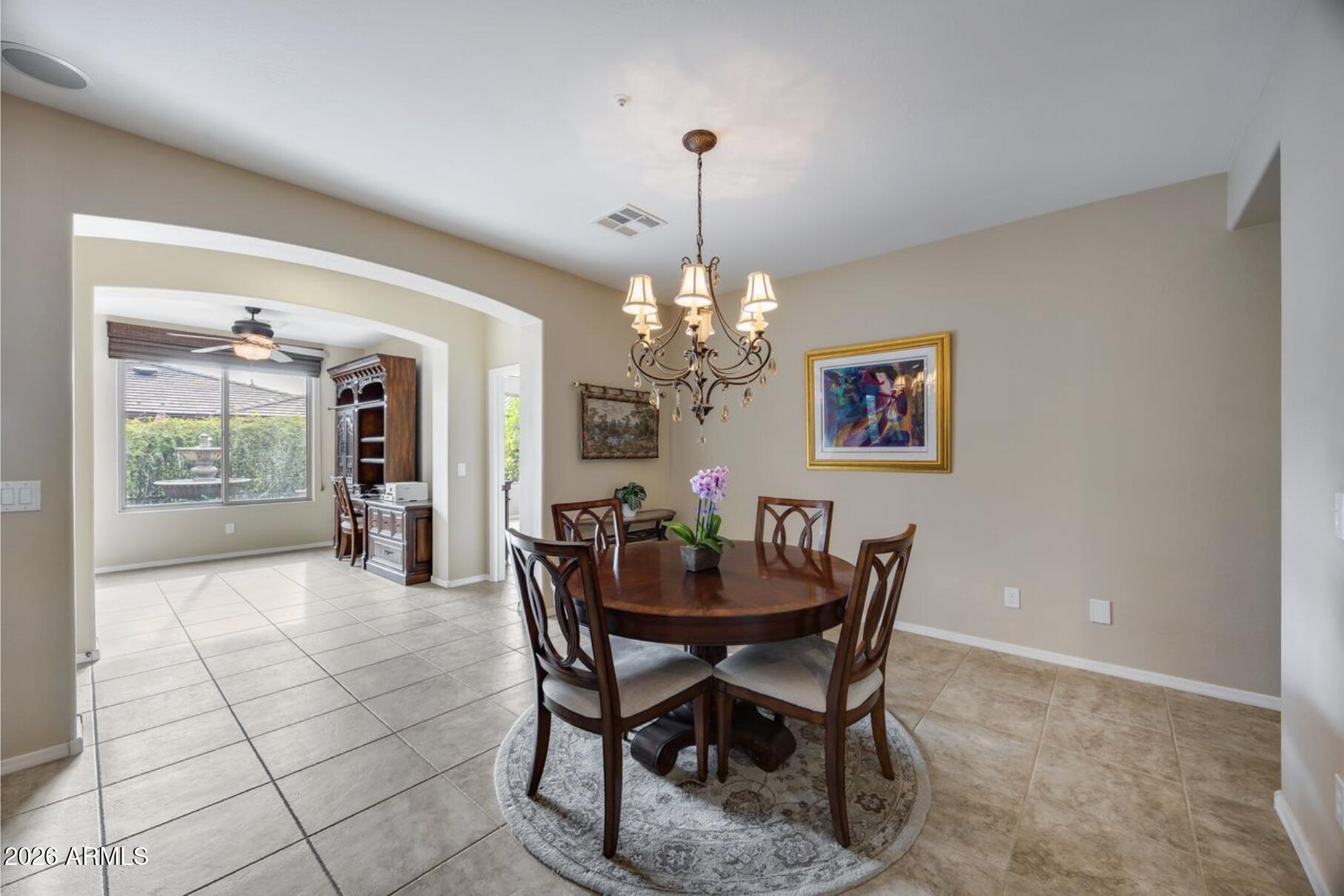 13055 West Cliffrose Road Peoria, AZ 85383 - Photo 7 of 52 Dining area