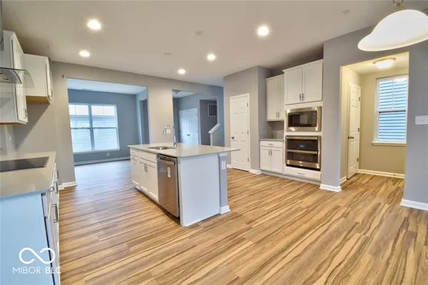 $2,100 | 2913 Bolton Square Boulevard, Indianapolis, IN 46222