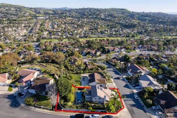 $1,995,000 | 2921 Estancia, San Clemente, CA 92673