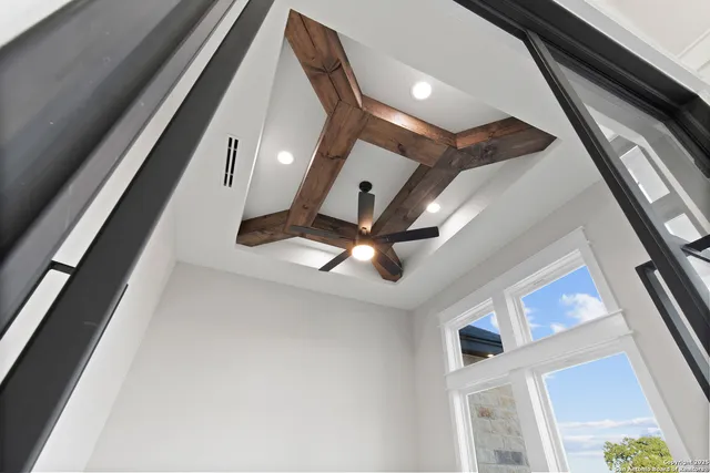 a view of an entryway