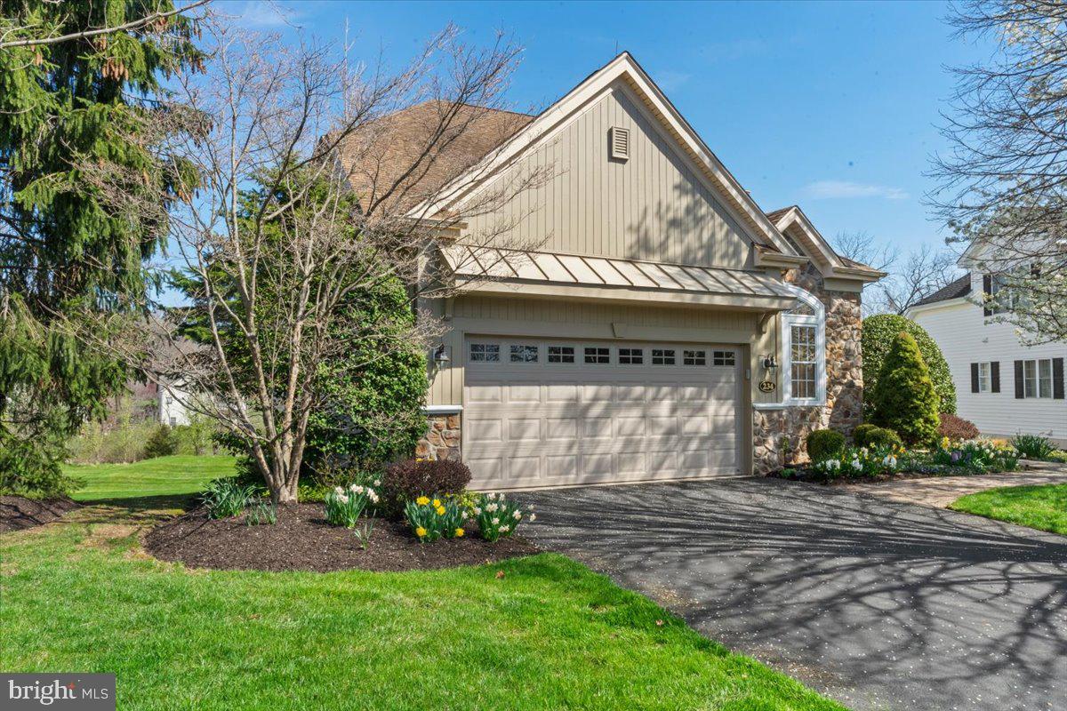 234 Bobwhite Road New Hope, PA 18938 - Photo 3 of 11 Gallery Image 3