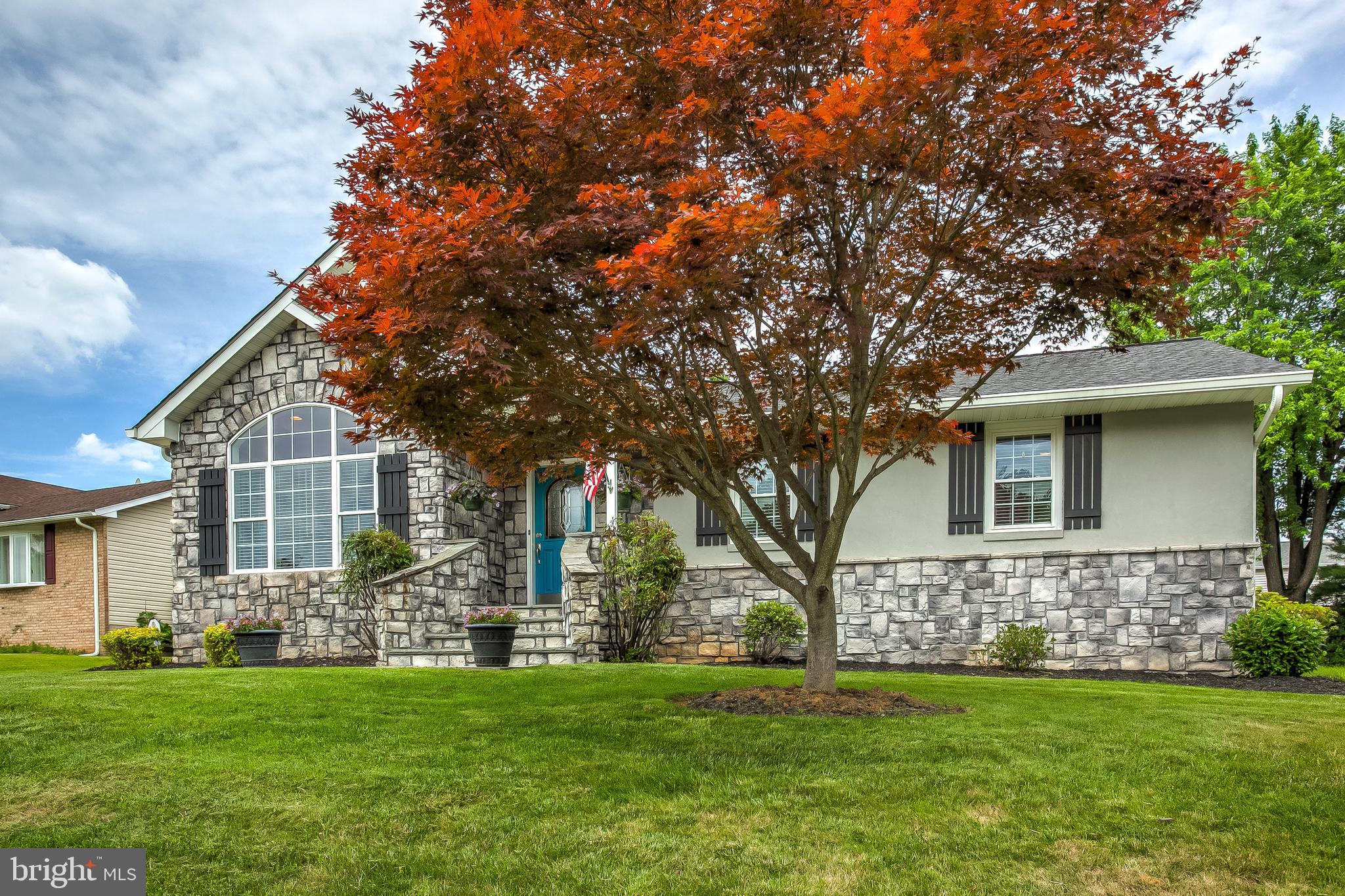16 Flanders Ridge Court Cockeysville, MD 21030 - Photo 3 of 60 Gallery Image 3