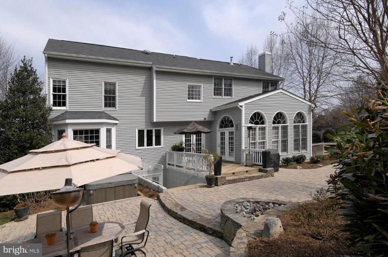 1206 Tottenham Court Reston, VA 20194 - Photo 4 of 12 Exterior #2
