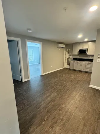 $3,425 | 9 Monarch Way, Unit 101, Portsmouth, NH 03801