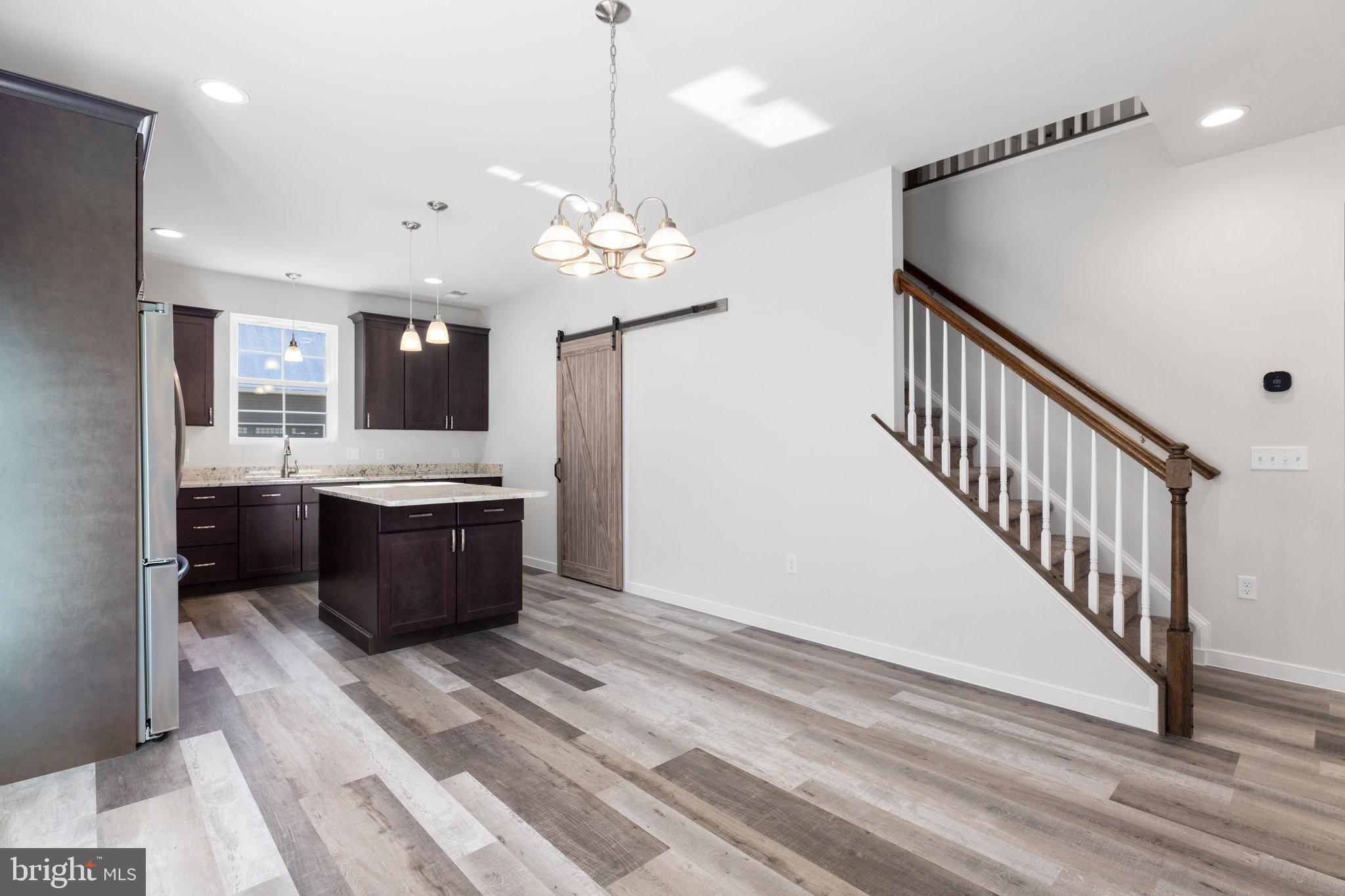 2075 Country Road Beaverdam, VA 23015 - Photo 9 of 35 Dining area