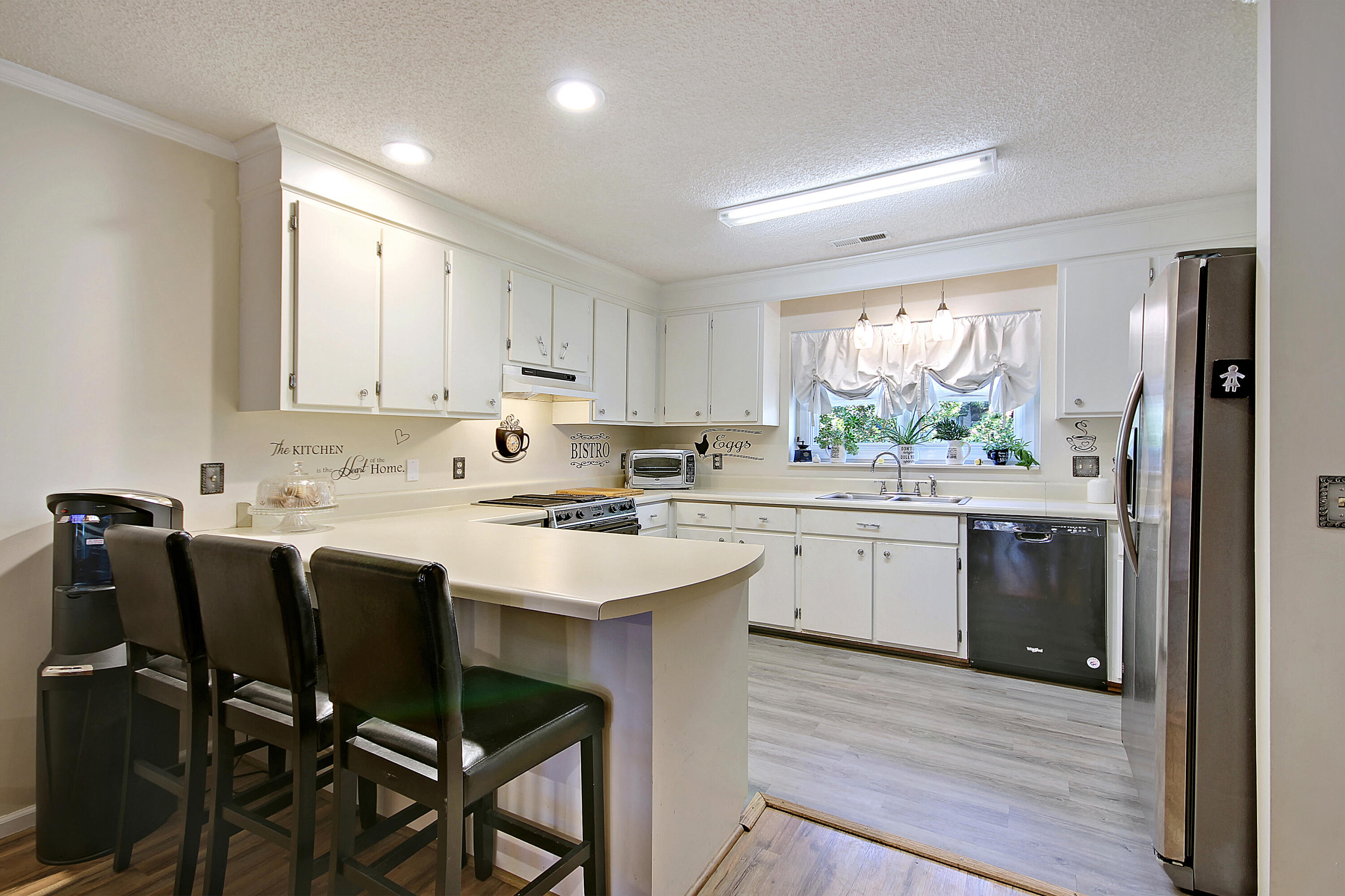 44 Andre Michaux Road Santee, SC 29142 - Photo 3 of 37 IMG_1581_IMG_1587 copy