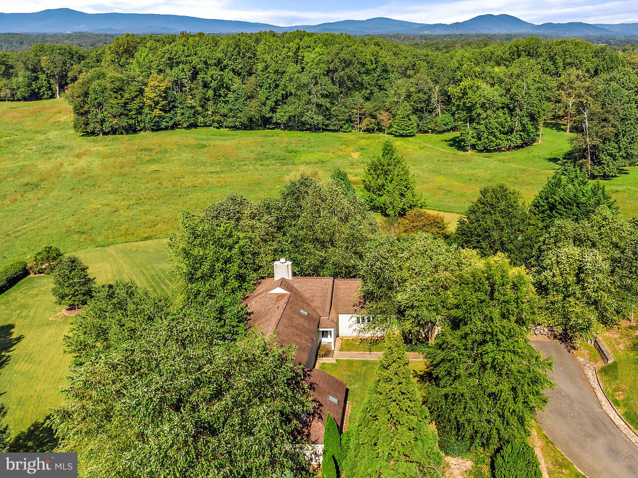 6672 John Barton Payne Road Marshall, VA 20115 - Photo 2 of 51