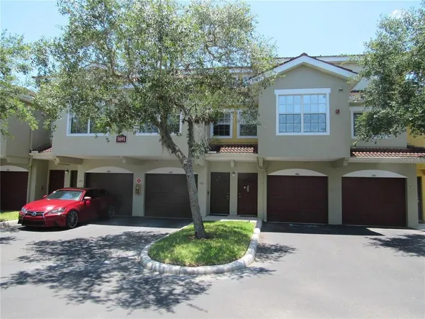 $1,695 | 5691 Bentgrass Drive, Unit 210, Sarasota, FL 34235