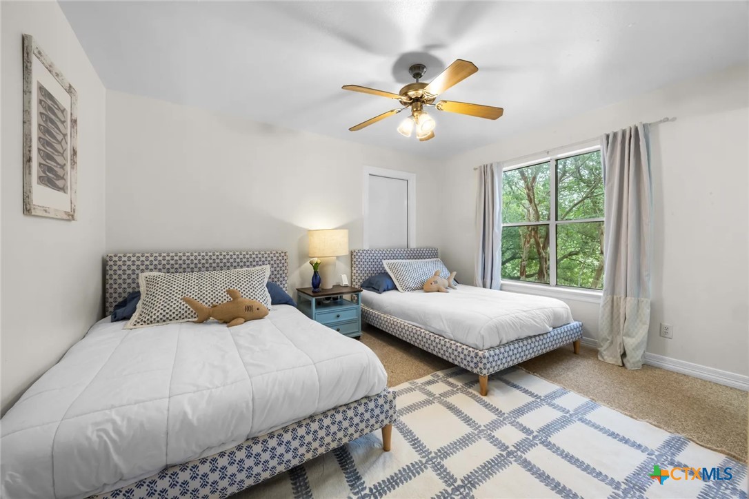 450 3 Oaks Road Seguin, TX 78155 - Photo 29 of 45 Gallery Image 29