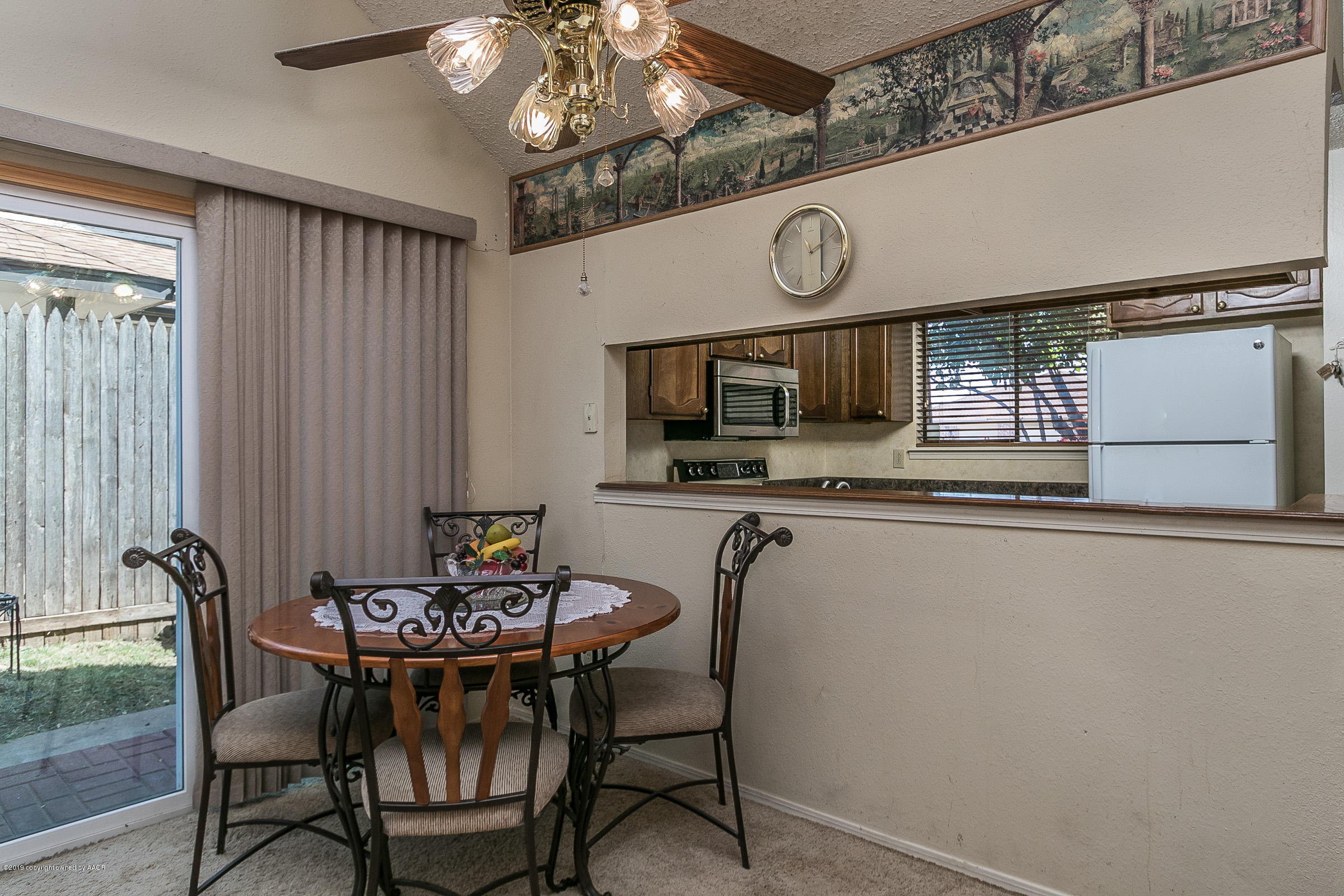 5312 Raindrop Lane Amarillo, TX 79110 - Photo 8 of 18 007_Dining Room