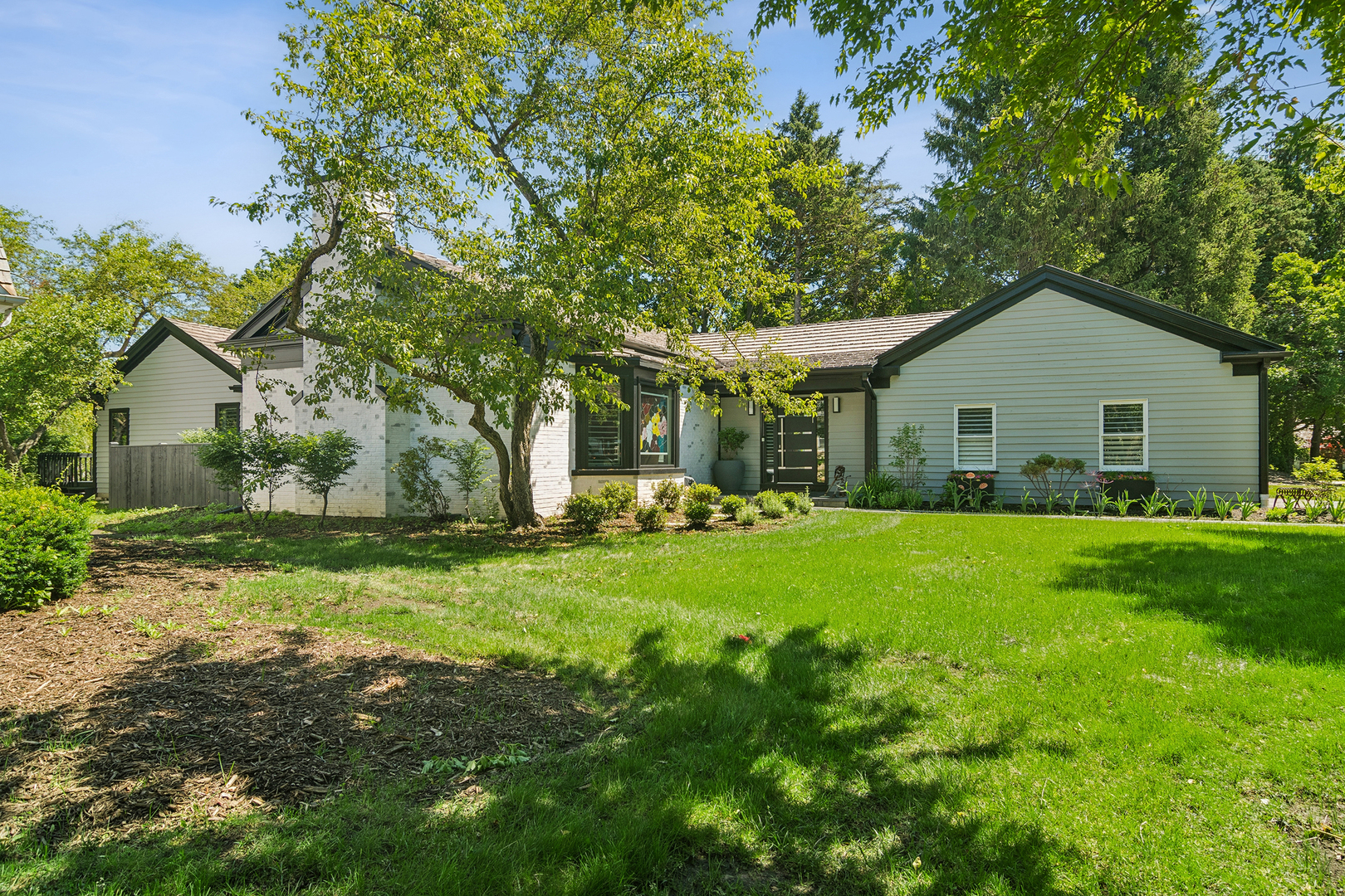 4643 Lake Point Circle Long Grove, IL 60047 - Photo 2 of 36