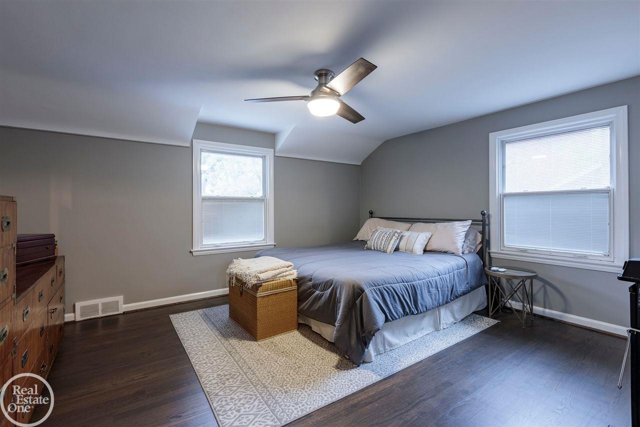 1901 Severn Road Grosse Pointe, MI 48236 - Photo 29 of 37 Master Bedroom