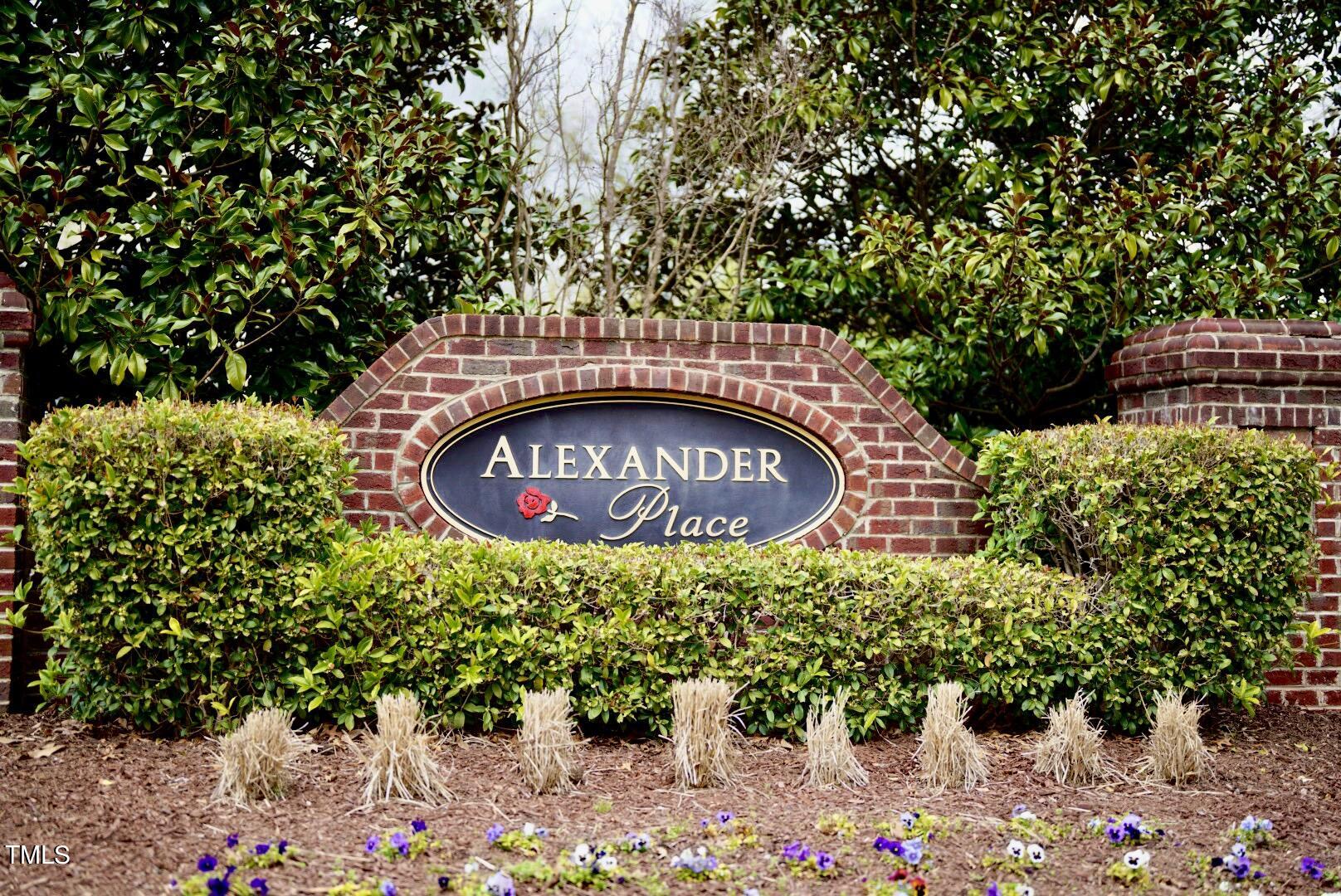 7708 Winners Edge Street Raleigh, NC 27617 - Photo 2 of 34 DSC06641