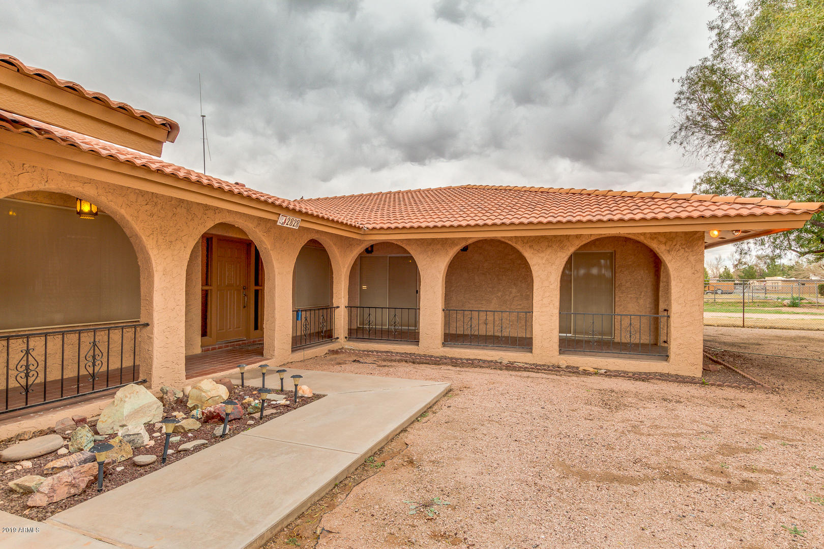 2828 East Redfield Road Gilbert, AZ 85234 - Photo 3 of 33 Front View