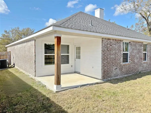 $1,650 | 1311 Wright Street, Greenville, TX 75401