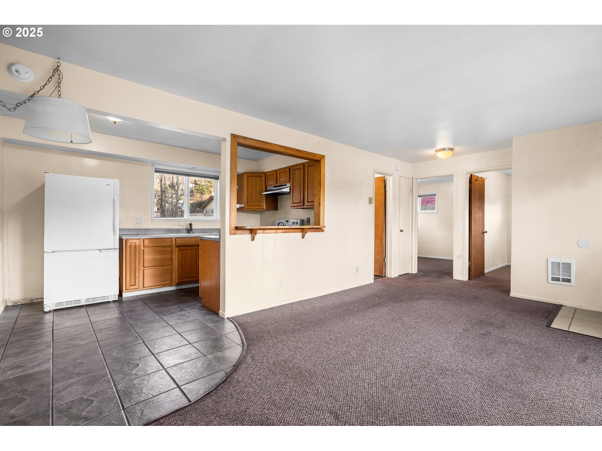 3875 East Amazon Drive Eugene, OR 97405 - Photo 14 of 33 a view interior of a house and an empty room