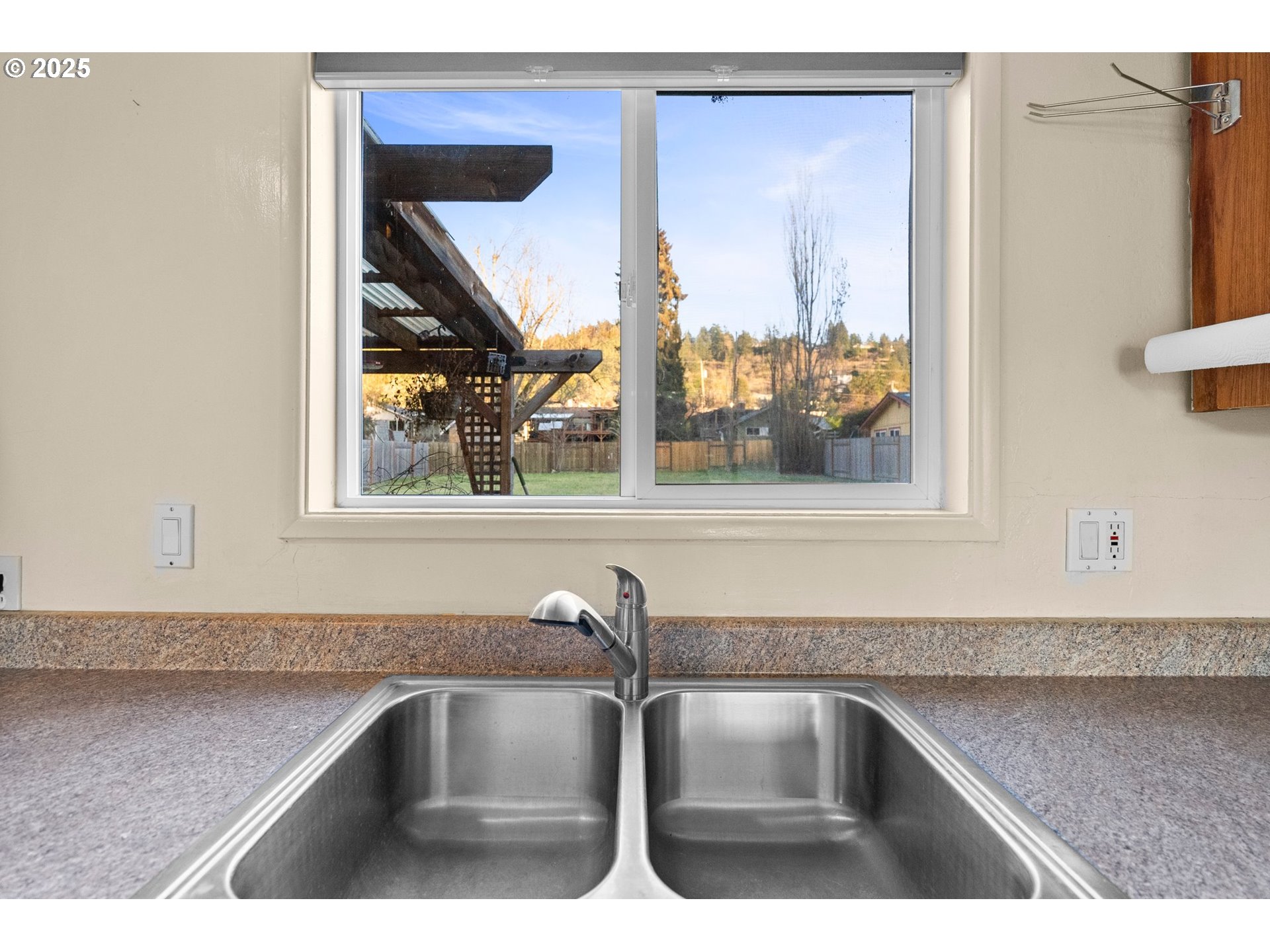 3875 East Amazon Drive Eugene, OR 97405 - Photo 18 of 33 a close view of sink and mirror