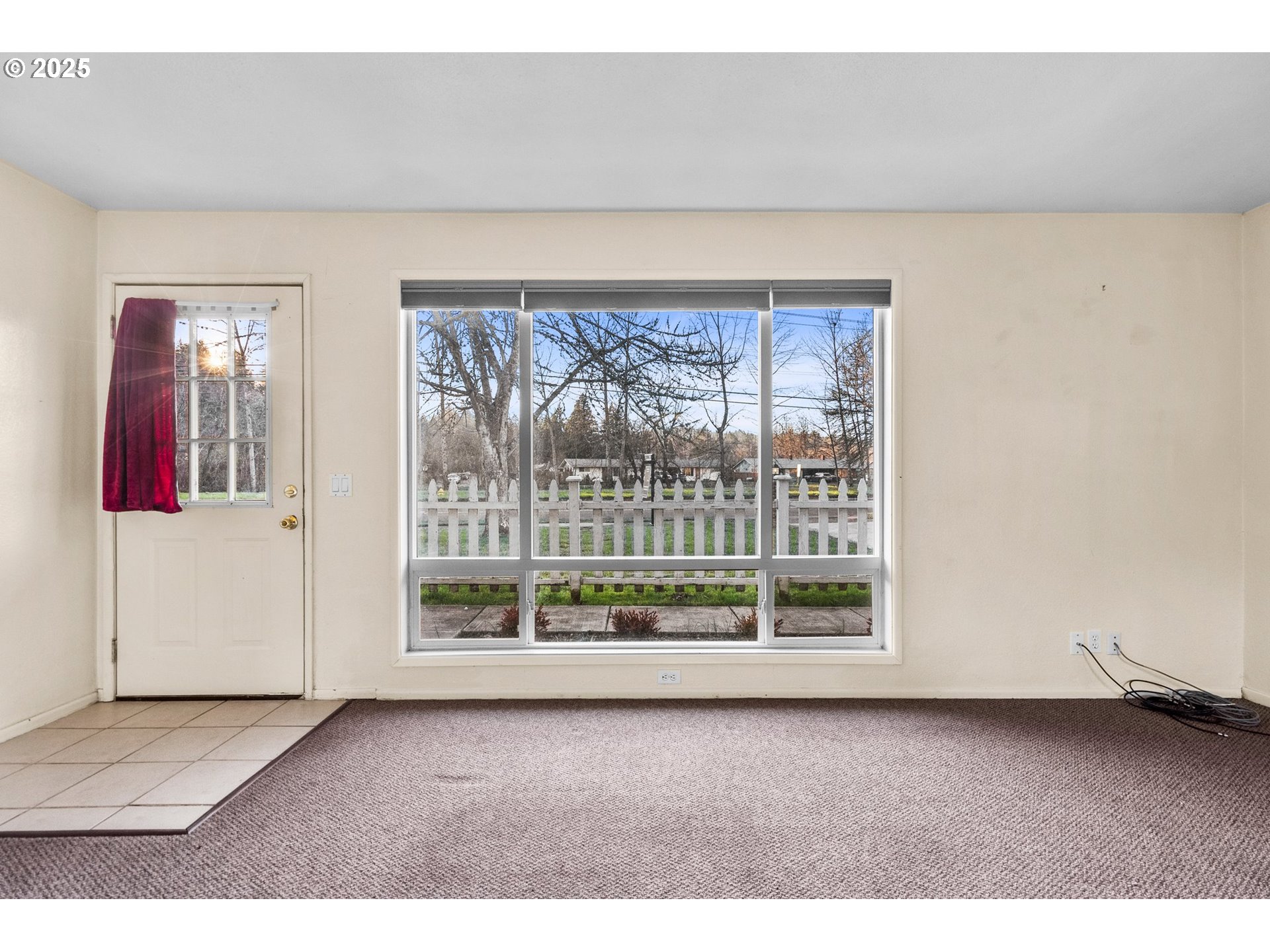 3875 East Amazon Drive Eugene, OR 97405 - Photo 9 of 33 a view of a room with a large window