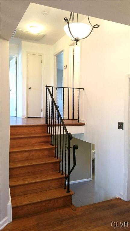 3016 Avon Road Bethlehem, PA 18017 - Photo 8 of 16 Gallery Image 8