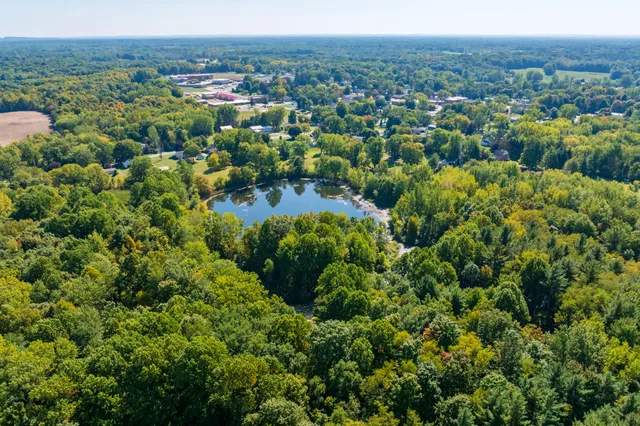 $400,000 | 508 North Van Buren Street, Bloomingdale, MI 49026