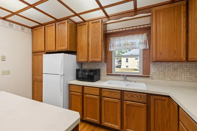 $400,000 | 508 North Van Buren Street, Bloomingdale, MI 49026