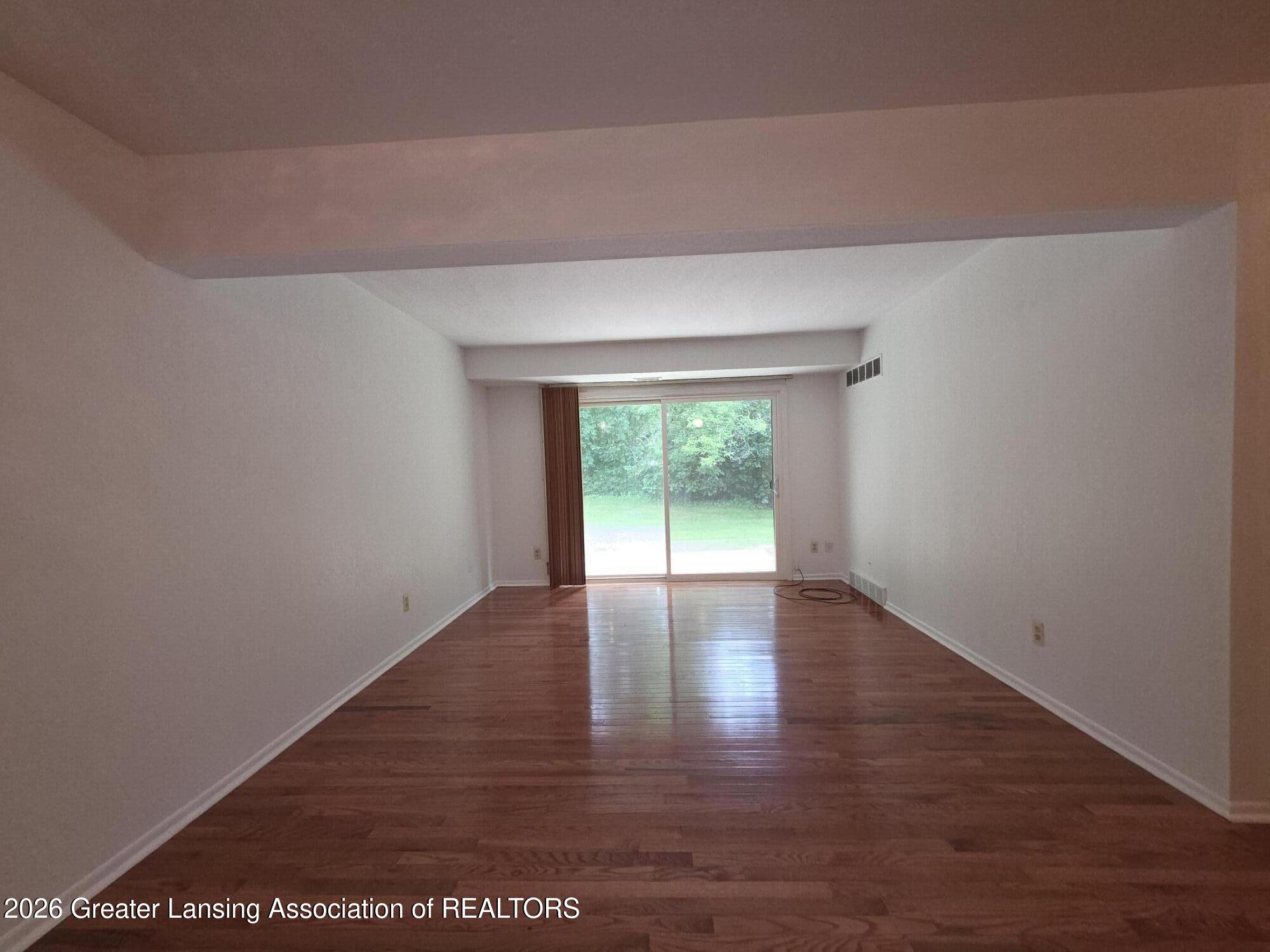 1715 Maple Ridge Road, Unit 4 Haslett, MI 48840 - Photo 6 of 22 20260629_170930