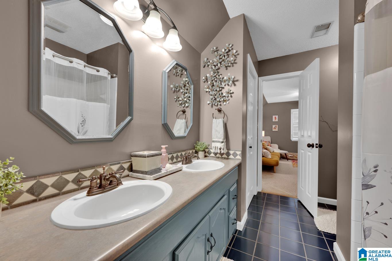2150 Corner Road Warrior, AL 35180 - Photo 32 of 60 Gallery Image 32